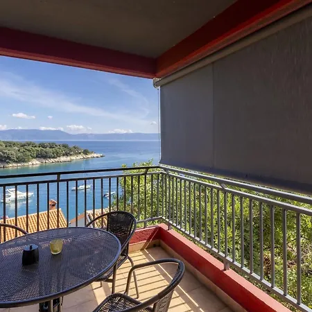 Apartment Red House Sv. Marina With Sea View Rabac